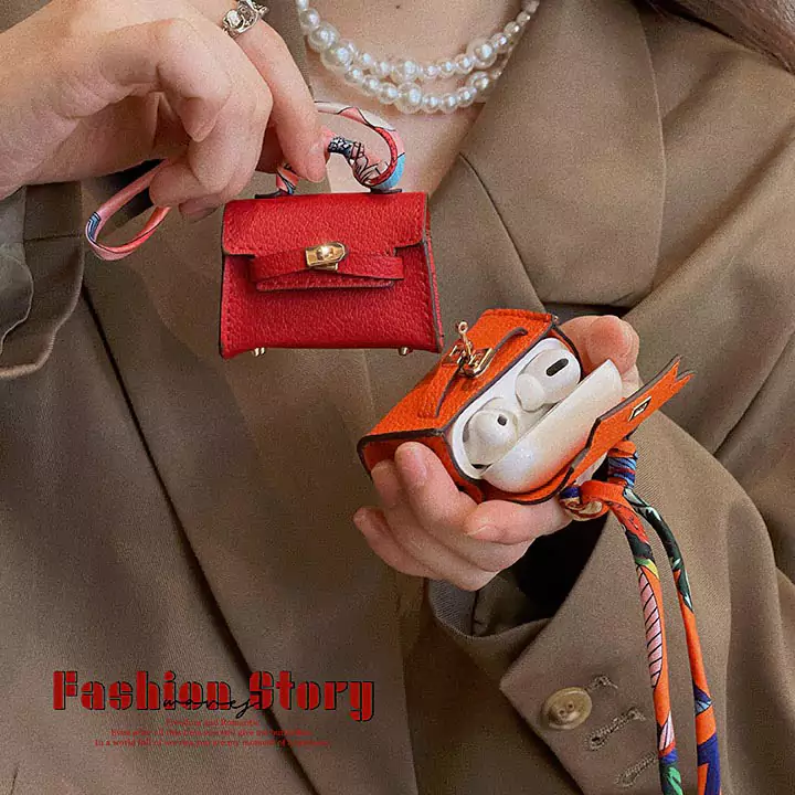  Hermès AirPods 4 case