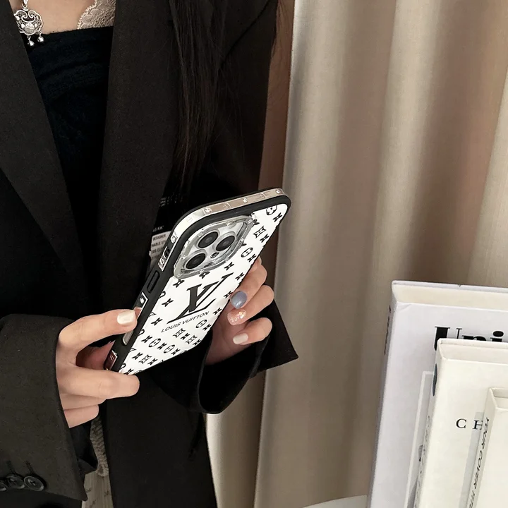  iPhone 13 case