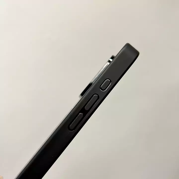  balenciaga iphone 13/13pro case