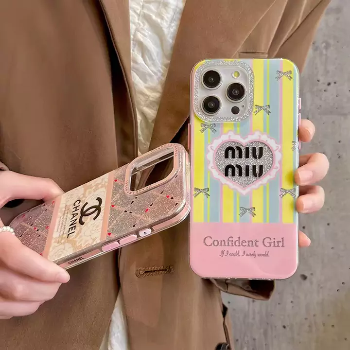 chanel glitter monogram iphone case