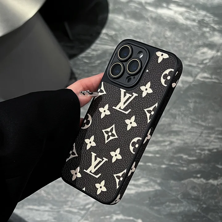  Precision holes phone case