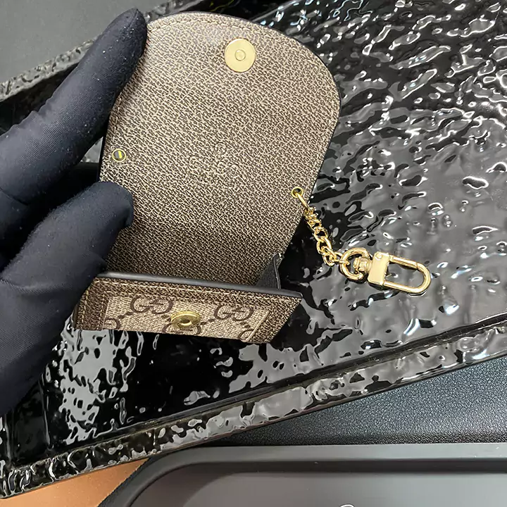  detachable lanyard AirPods case