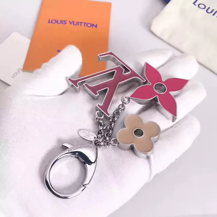 Louis Vuitton tag keychain