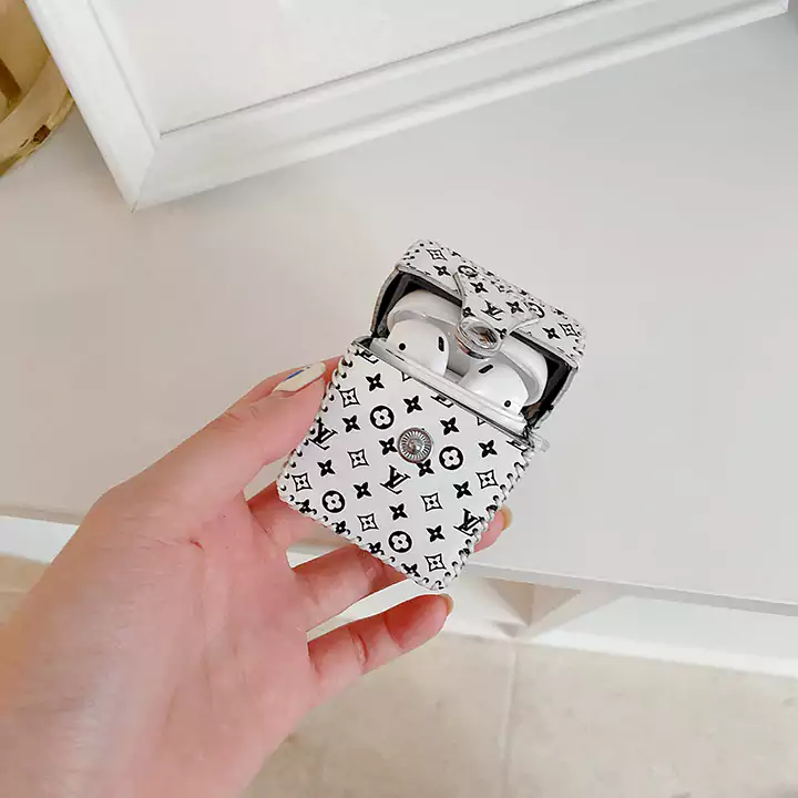  LV AirPods Pro case