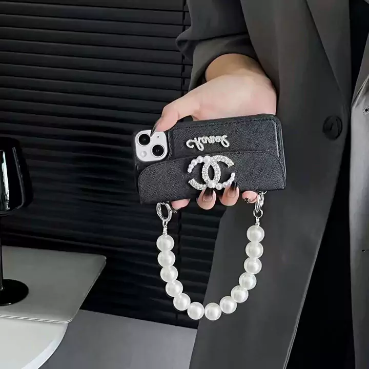Chanel pearl bracelet phone case