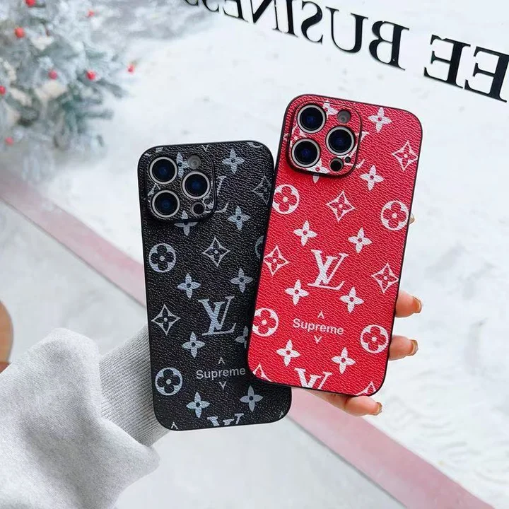  Louis Vuitton iPhone 15 phone case
