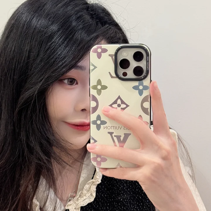  pink cutout LV phone case