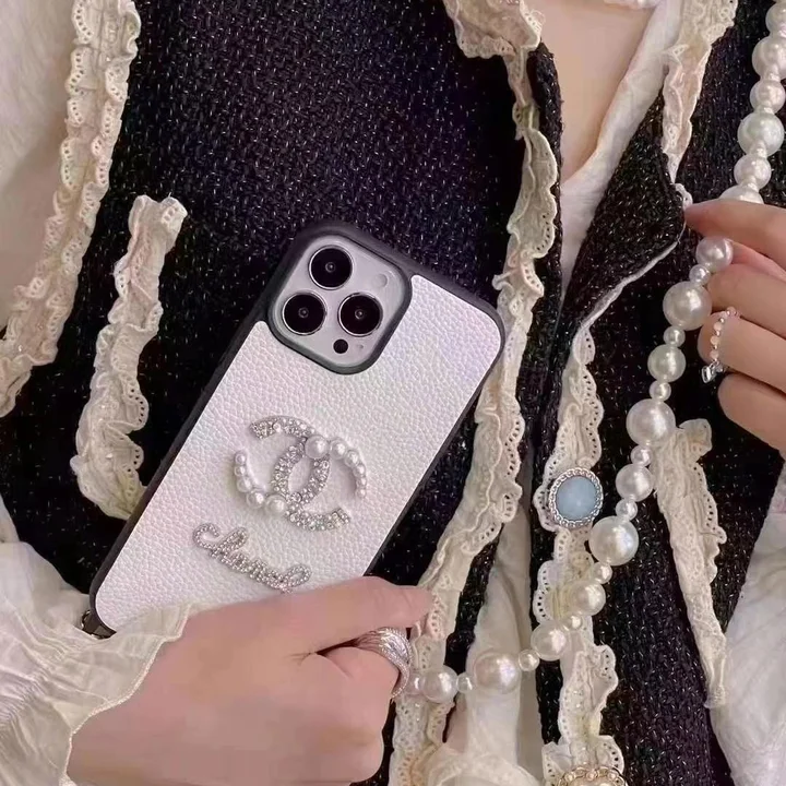 chanel crossbody pearl bracelet iphone 16/16pro/pro max case