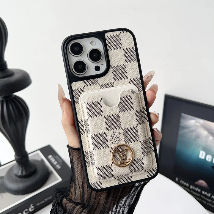  Louis Vuitton checkered case