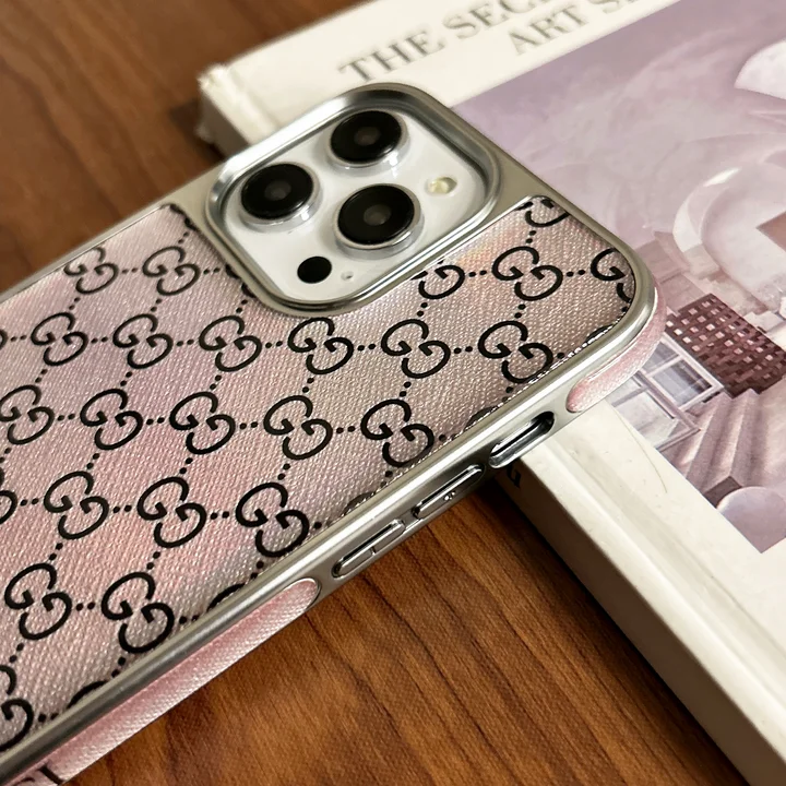 gucci holographic mini-logo iphone 16/16pro/pro max case